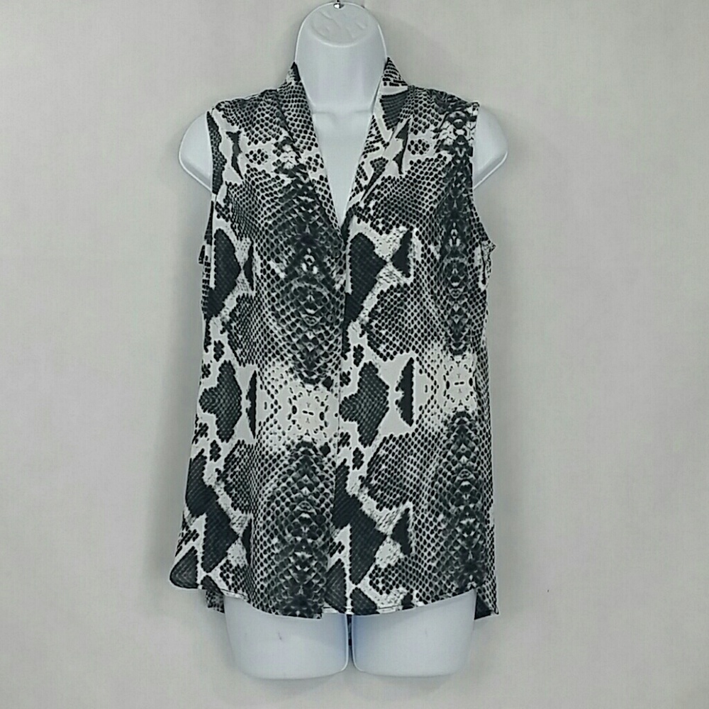Worthington Women's sleeveless snake print blouse